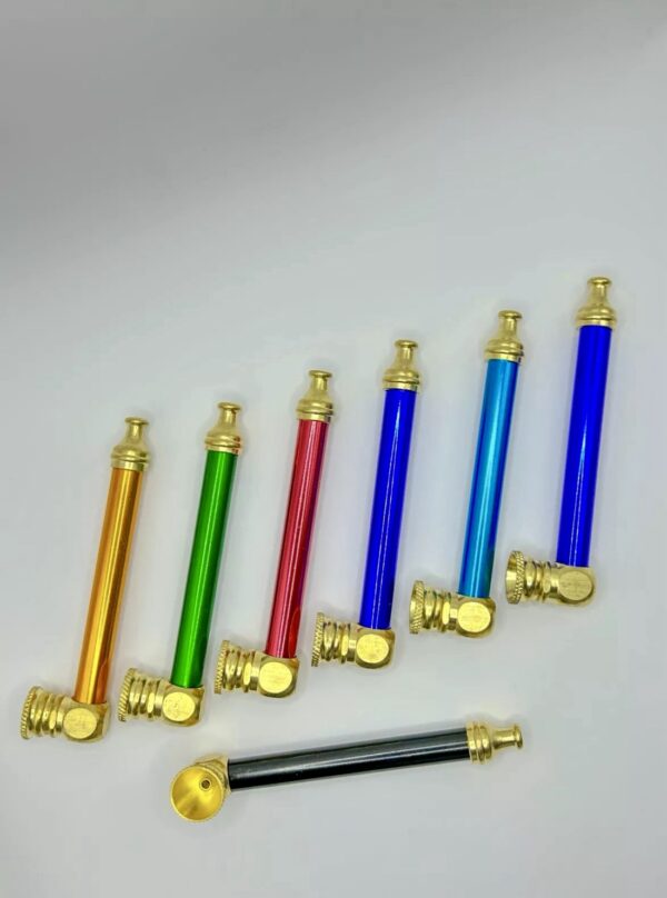 METAL PIPES MEDIUM ON TRAY